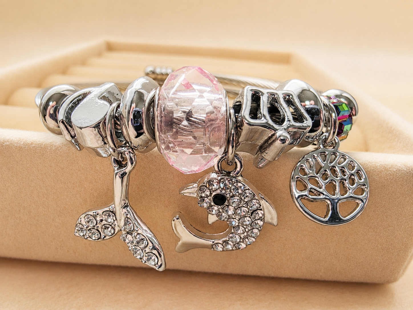 🐬 Funkelnder Delfin-Charm-Armreif mit Lebensbaum ✨
