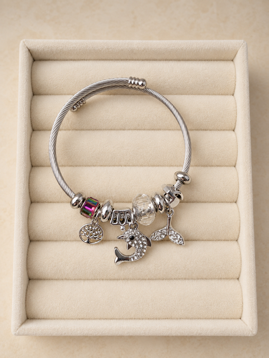 Delfin-Charm-Armreif mit Lebensbaum – Ansicht 2