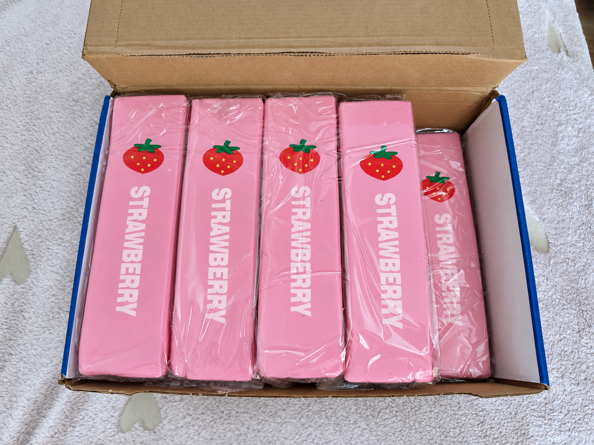 XXL Strawberry Butter Squishy – Ansicht 2